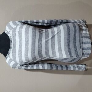 Lululemon grey white striped long sleeve thumbhole shirt